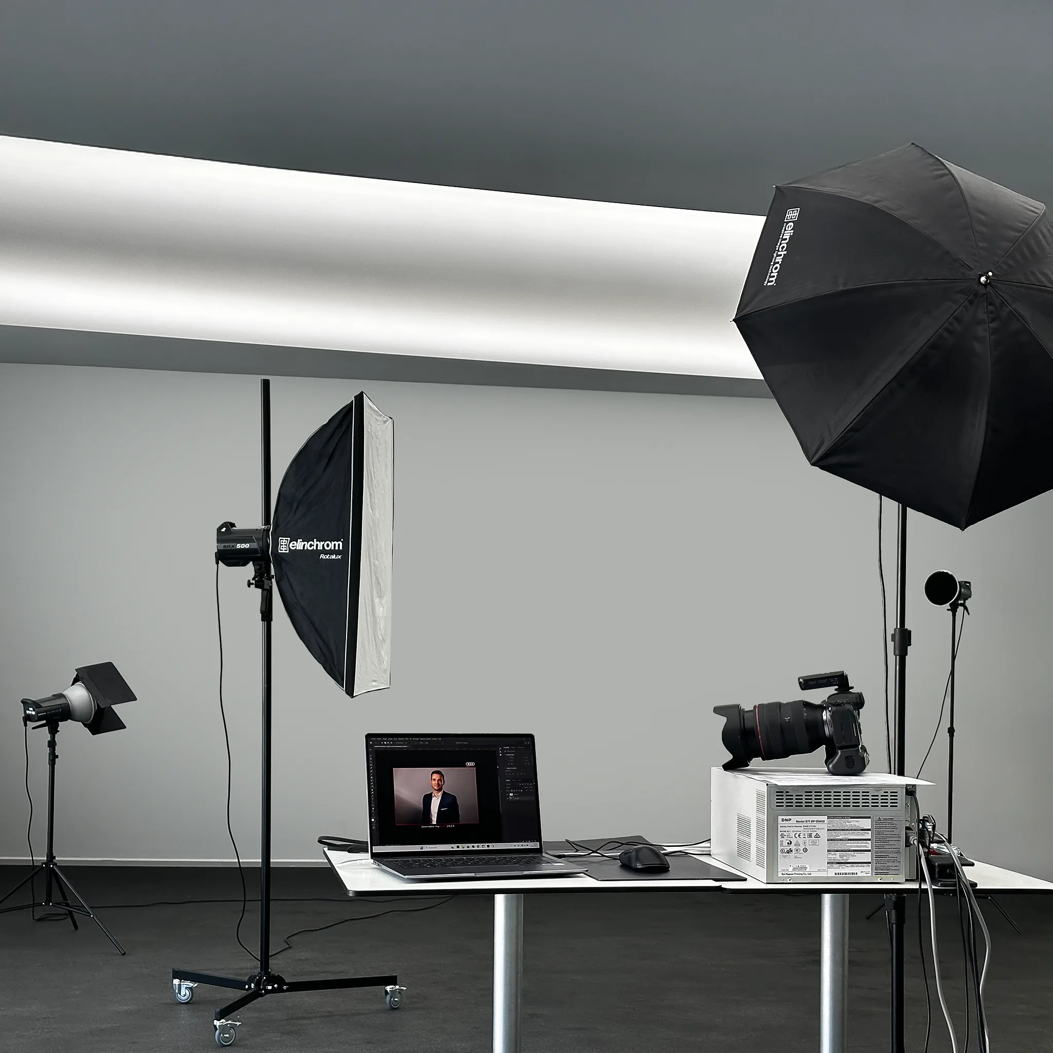 portrait de collaborateurs en entreprise pour trombinoscope